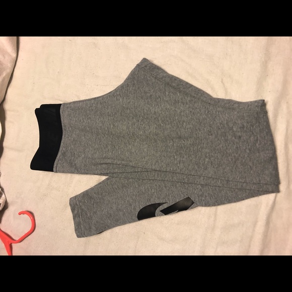 Nike leggings - Picture 3 of 5